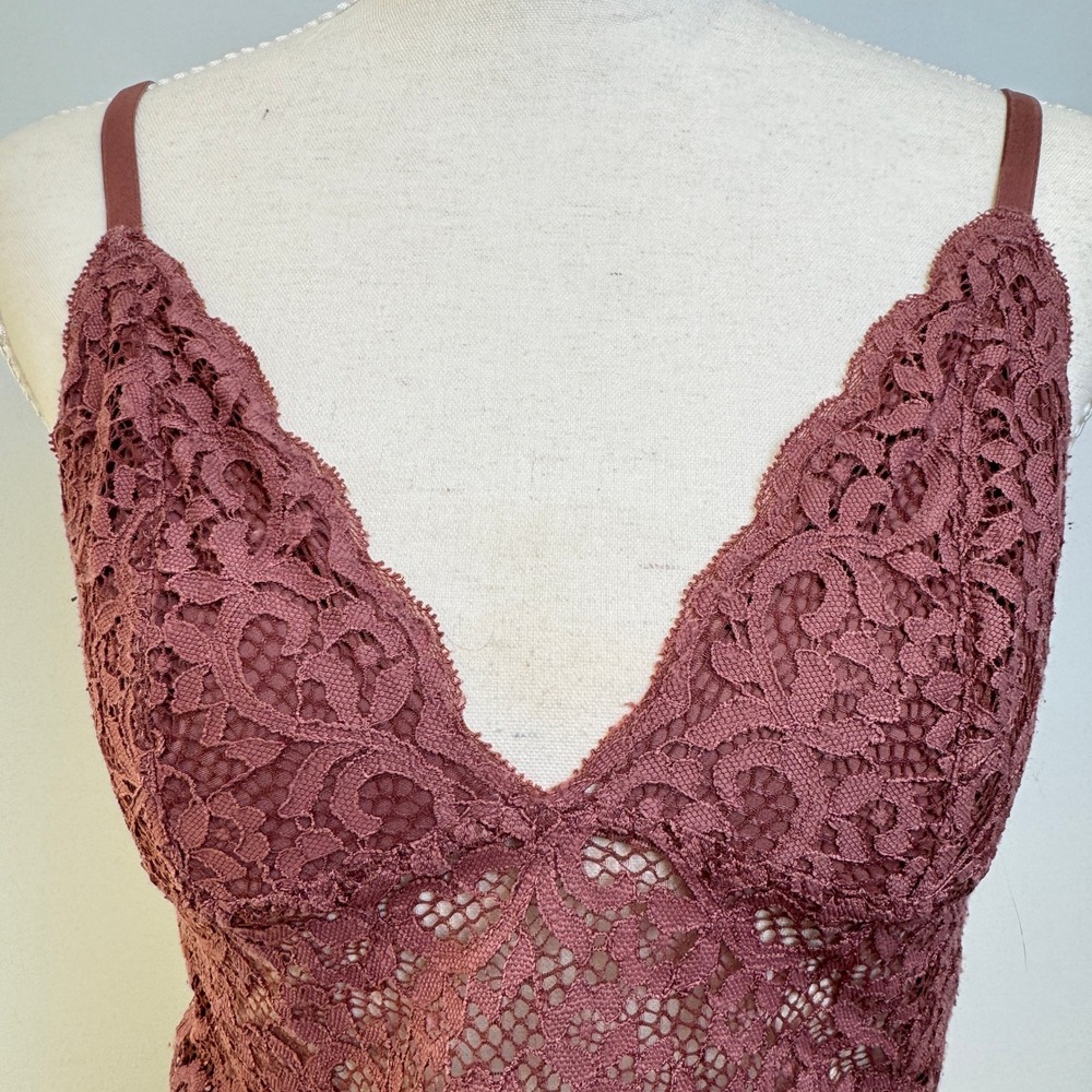 Lace Crop Cami XS Pink Floral Sheer Coquette Boho Balletcore 90s Dainty Layering - Picture 2 of 9